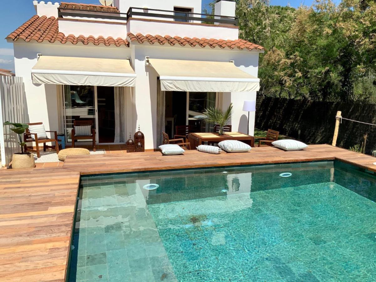 Villas Empuries, Garden & Private Pool サン・マルティー・ダンプリアス エクステリア 写真